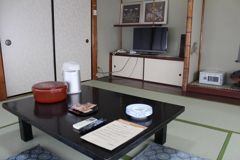 Kinokuniya Ryokan Fujisawa Extérieur photo